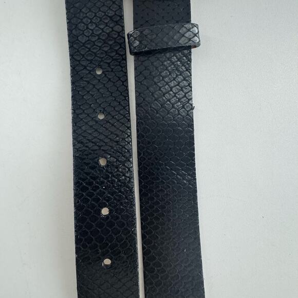 Banana Republic Black Leather Belt Sz Small Textured 1.5”Wide Silver Italy - Picture 3 of 8